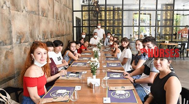 Başkan Topaloğlu, genç müzisyenlerle buluştu