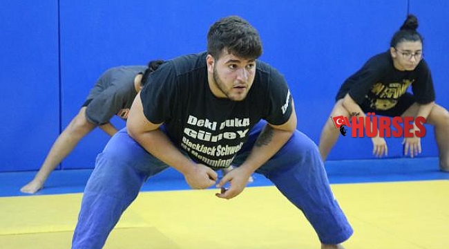 Çocukken duyduğu seslerle judoya başladı, milli takıma kadar yükseldi