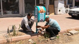 Demre'ye bayat ekmek toplama kutusu