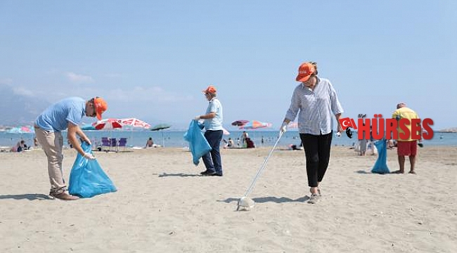 Deniz Çöpleri İzleme Programı Alanya'da uygulandı