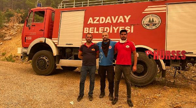 Gurbetçi itfaiyeci, bavulunu kapıp afet bölgesine geldi