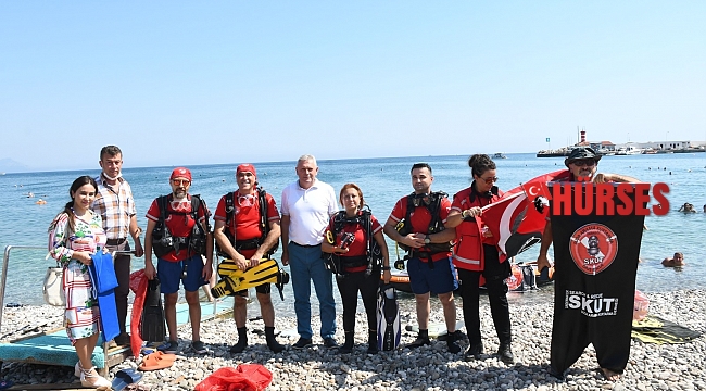 Kemer'de su altı temizliği