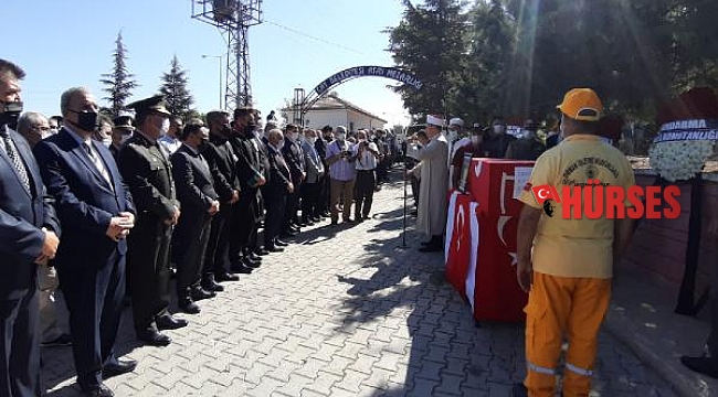 Manavgat yangınında ölen itfaiyeci, Afyonkarahisar'da toprağa verildi