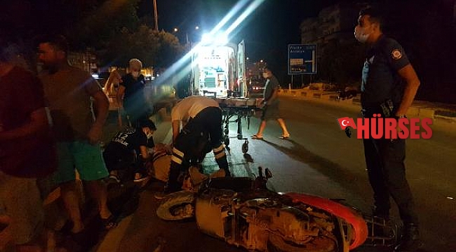 Motosikletle çarpıştı, sürücüler yaralandı