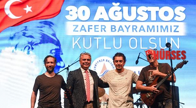 Muratpaşa'da bayram coşkusu