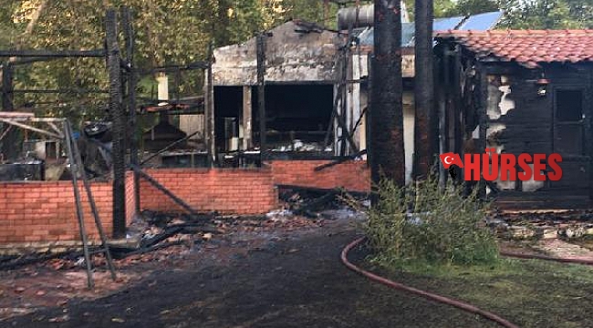 Otel mutfağında yangın