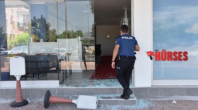 Üniversiteli Azra'nın katil zanlısının iş yerine saldırı