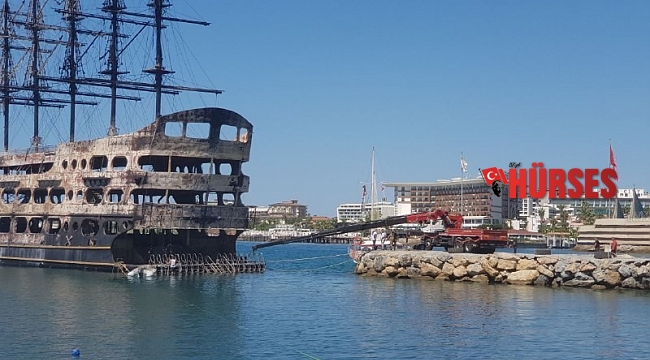 Yanan gezi teknelerinde zarar yaklaşık 90 milyon