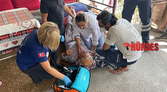 Yangından etkilenip bayılan kadına ilk müdahale doktor milletvekilinden