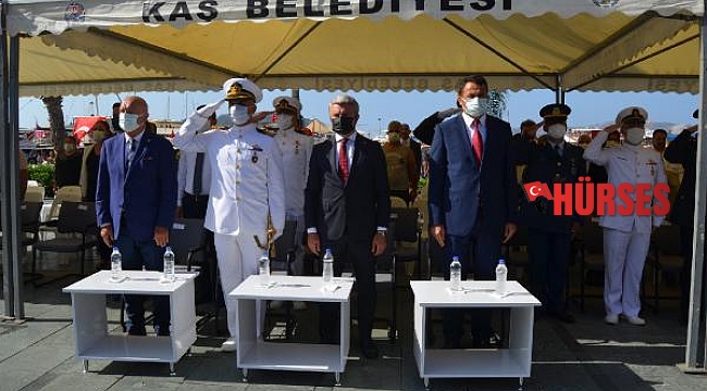 Zafer Bayramı Kaş'ta kutlandı