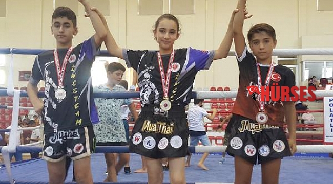 3 madalya ile döndüler