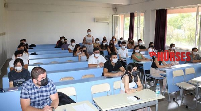 Akdeniz Üniversitesi'nde yüz yüze eğitim önlemlerle başladı