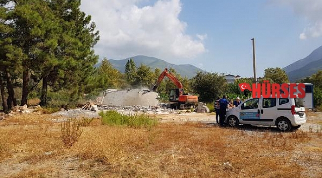 Alanya Belediyesi'nden kaçak yapılara izin yok