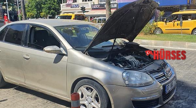 Alanya'da seyir halindeki otomobil yandı