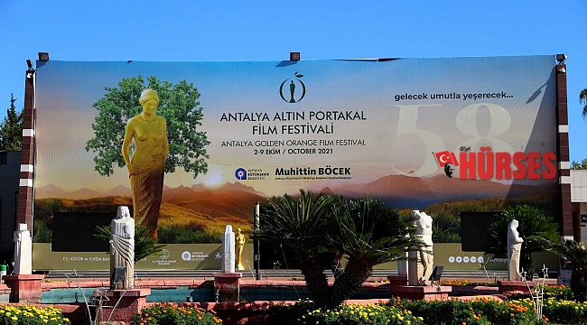 Altın Portakal&#039;da biletler 7 saatte tükendi