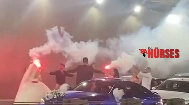 Antalya'nın en işlek yolunu trafiğe kapatıp çiftetelli oynadılar