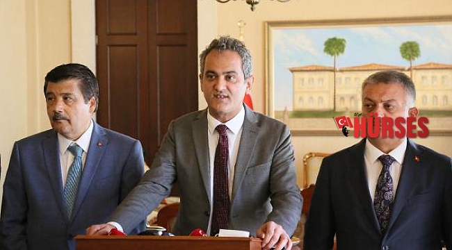 Bakan Özer: 198 sınıf yüz yüze eğitime kaldığı yerden devam ediyor