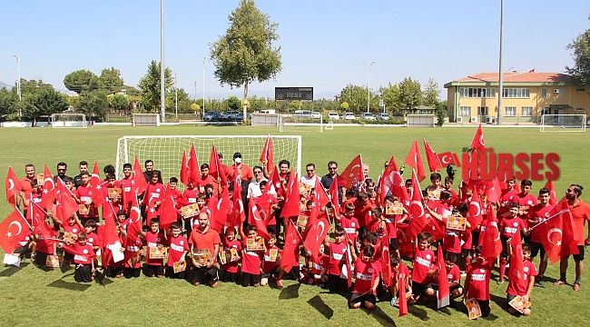 Döşemealtı'nda "Yaza Elveda Okula Merhaba" futbol şenliği