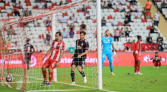 Fraport TAV Antalyaspor- Beşiktaş: 2-3