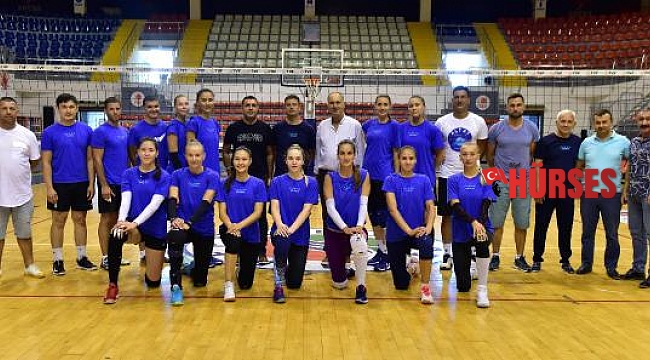 Kazak Sultanlar Kepez'de kamp yaptı