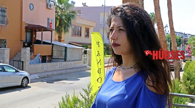 Kirayı ödeyemediği için evinden çıkartılan eski hostesin haciz isyanı