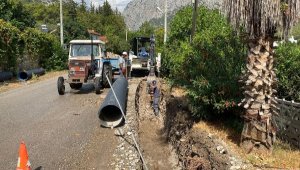 Kuzdere'ye yağmur suyu hattı yapılıyor