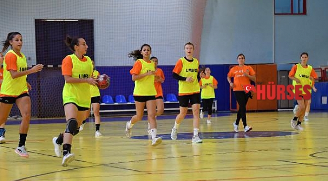 Mavi Kelebekler yeni sezona hazır