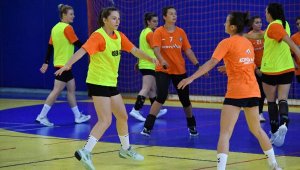 Mavi Kelebekler'in hedefi ikinci galibiyet