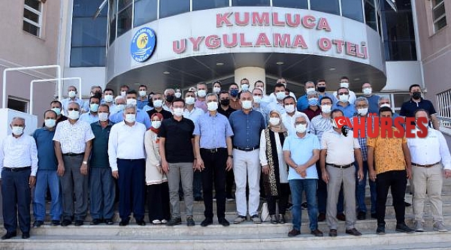 Milletvekili Uslu muhtarlarla buluştu