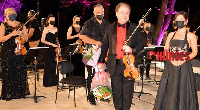 Müzede klasik müzik ziyafeti
