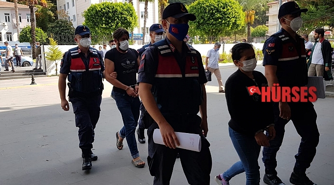 Silah kaçakçıları, adliyeye çıkartıldı
