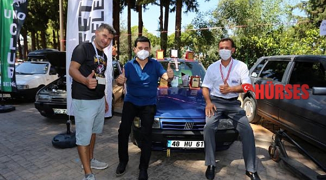 Uno tutkunları DokumaPark&#039;ta buluştu