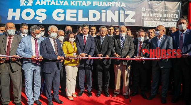 Antalya Kitap Fuarı açıldı