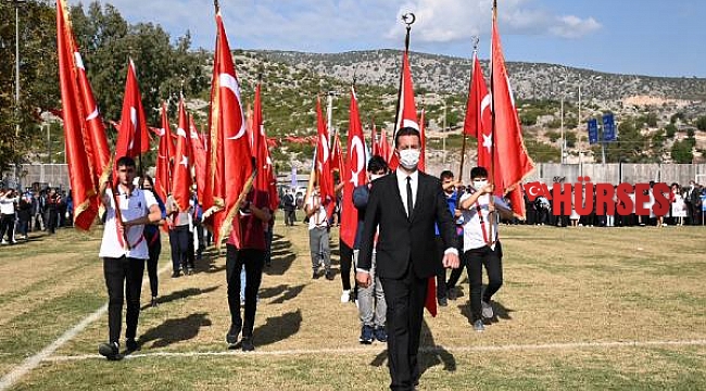 Demre'de Cumhuriyet Bayramı coşkuyla kutlandı