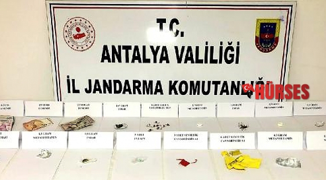 Durdurulan araçtan uyuşturucu çıktı