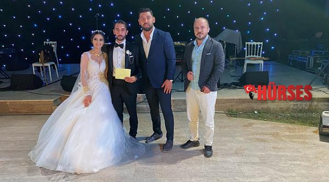 Finike'de evlenen çifte kripto para takıldı