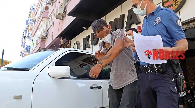 Hırsızlık şüphelisinin gözyaşları gözaltına alınmasına engel olamadı