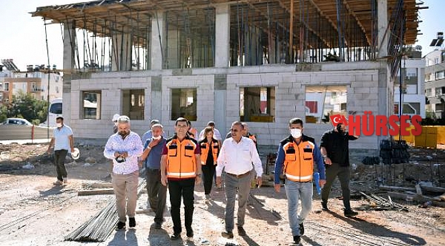 Kepez Belediyesi'nden Şafak'a iki eser
