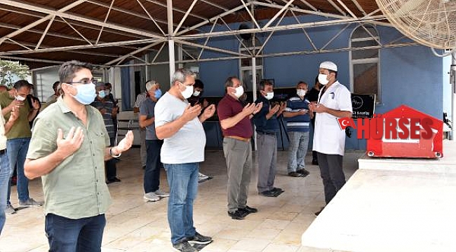 Pankreas kanserinden ölen emekli polis toprağa verildi