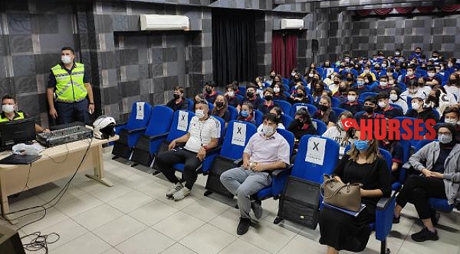 Trafikte 'Okul ve Jandarma Elele Birlikte Güvenli Geleceğe