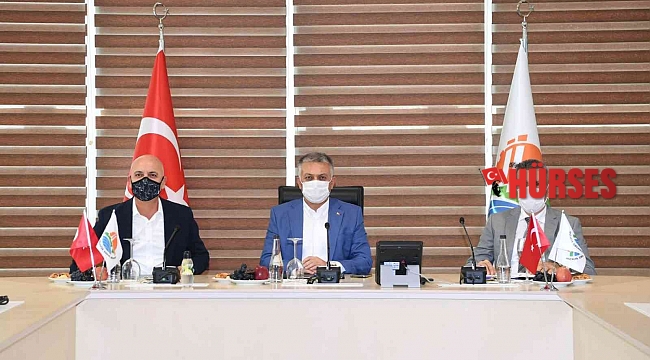 Vali Ersin Yazıcı: "Yenilikçi çalışmalarla yerli ve milli sanayimizi geliştiriyoruz"