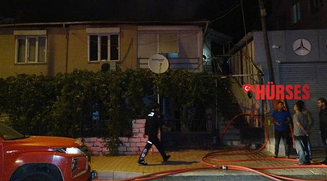 Yangında müstakil ev kullanılamaz hale geldi