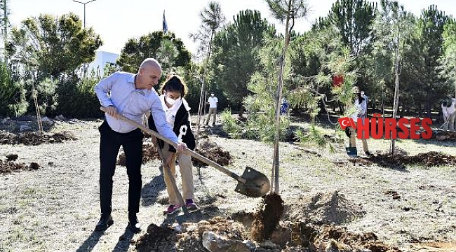 Antalya OSB Teknik Koleji öğrencileri fidan dikti
