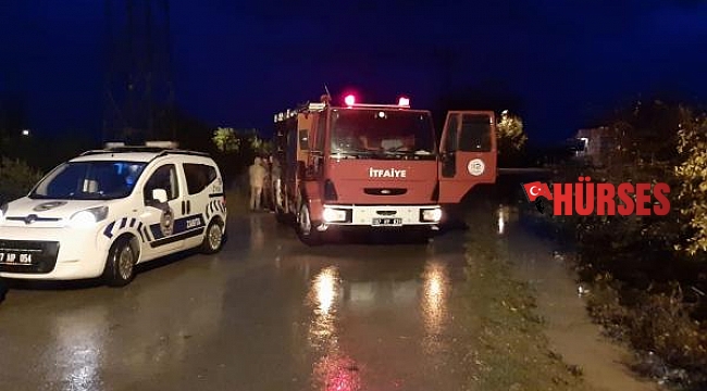 Antalya'da yağmur ve rüzgar etkili oldu