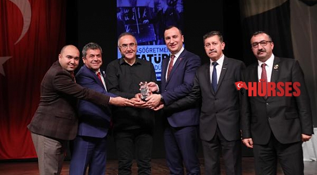 Başöğretmen Atatürk Ödülü, Sunay Akın'a