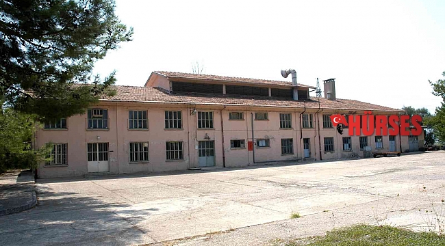 Dokuma'ya 'kurtuluş' anıtı.
