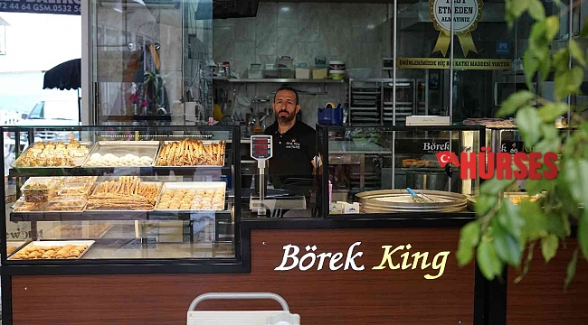 Güvenlik kamerasını çaldıktan sonra iş yerine girdi