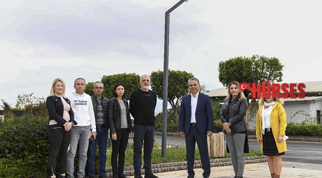 Hem tasarladı hem üretti