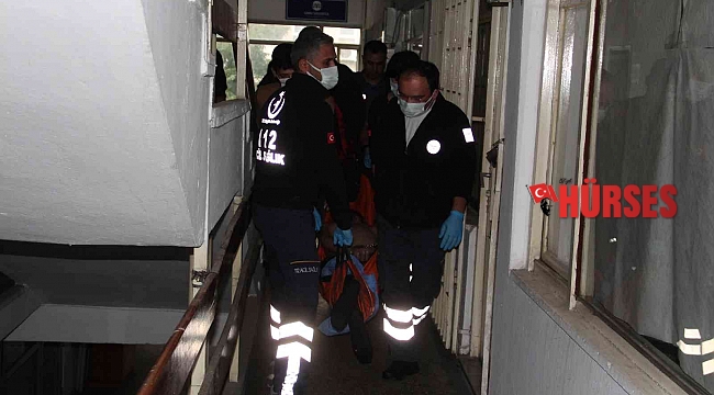 İş hanındaki şüpheli şahıs polis ve sağlık ekiplerini seferber etti