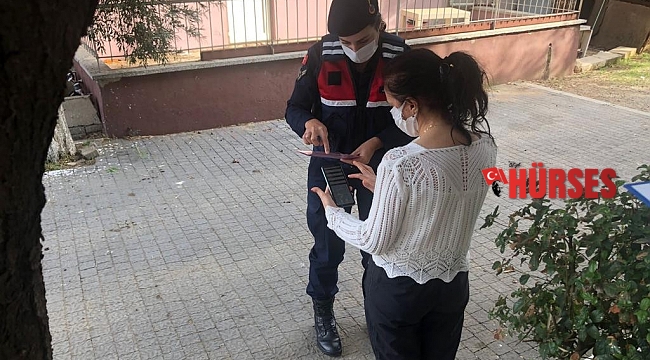 Jandarmadan kadınlara KADES bilgilendirmesi